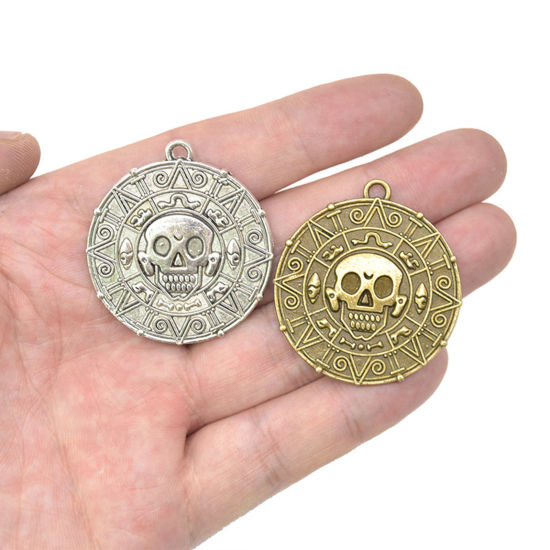 Imagen de 5 Unidades Zamak Halloween Colgantes Multicolor Ronda Cráneo Doble Cara 4.3cm x 3.9cm