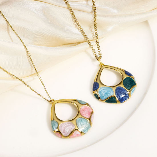 Изображение 1 ШТ 304 Нержавеющая Сталь & Камень Стиль Королевского Двора Подвески Овальные Позолоченный Разноцветный резной Узор С Эмалью