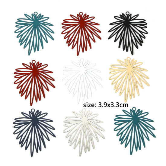 Image de 10 Pcs Pendentifs Estampe en Filigrane en Alliage de Fer Multicolore Feuilles de Fleur Laqué 3.9cm x 3.3cm