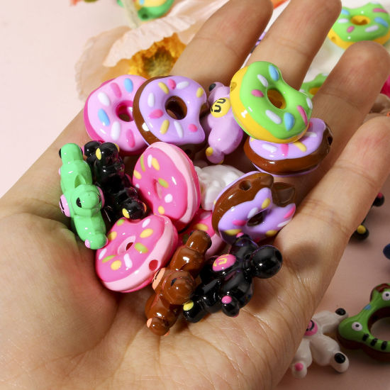 Image de 10 Pcs Perles pour DIY Fabrication de Bijoux en Acrylique Couleur Mélangée Au Hasard Chat Donuts