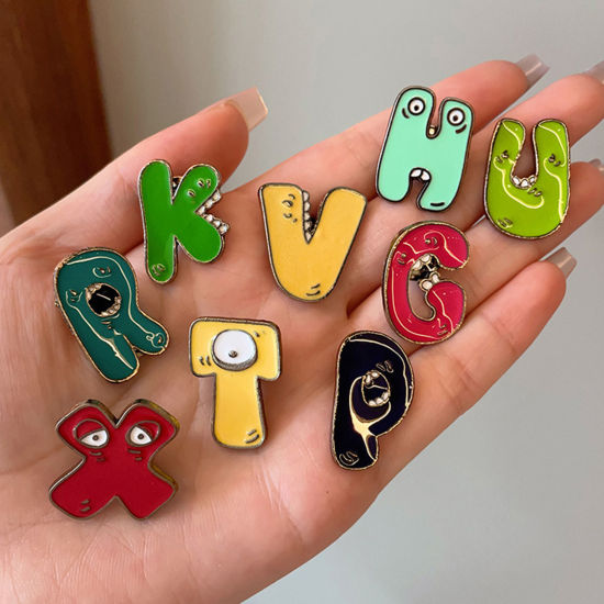 Immagine di 1 Pz Carino Spilla Mostro Occhi Lettere " A-Z " Multicolore Smalto
