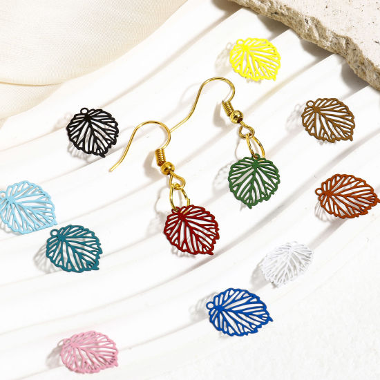 Imagen de 50 Unidades Hierro Filigrana Estampación Colgantes Charms Multicolor Hoja Hueco 15mm x 12mm