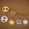 Image de 1 Pièce Breloques en 304 Acier Inoxydable Respectueux de la Nature Style Pastoral Fleur de Lotus Multicolore Creux