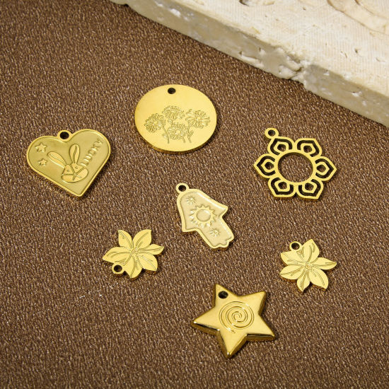 Picture of Eco-friendly 304 Stainless Steel Stylish Charms 18K Real Gold Plated Flower Hollow