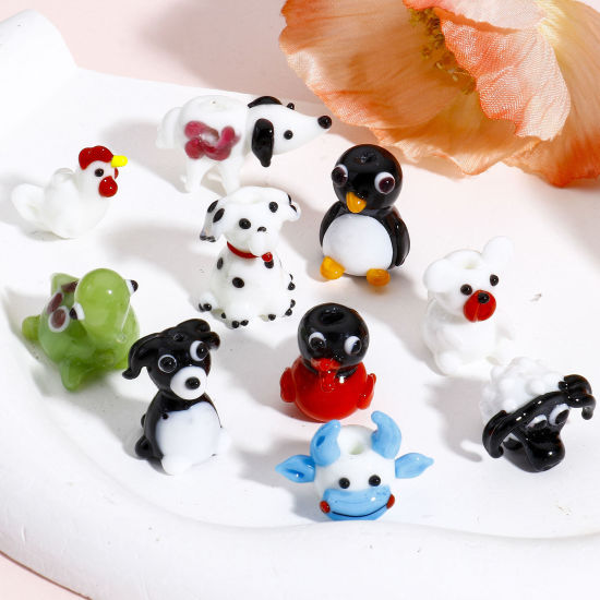 Bild von 1 Stück Muranoglas Perlen für die Herstellung von DIY-Charme-Schmuck Hund Bunt Pinguin 3D