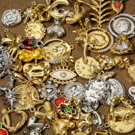 Imagen de 2 Unidades Respetuoso del Medio Ambiente Latón día de San Valentín Colgantes Charms Corazón Oro Real Chapado Claro Circón Artificial
