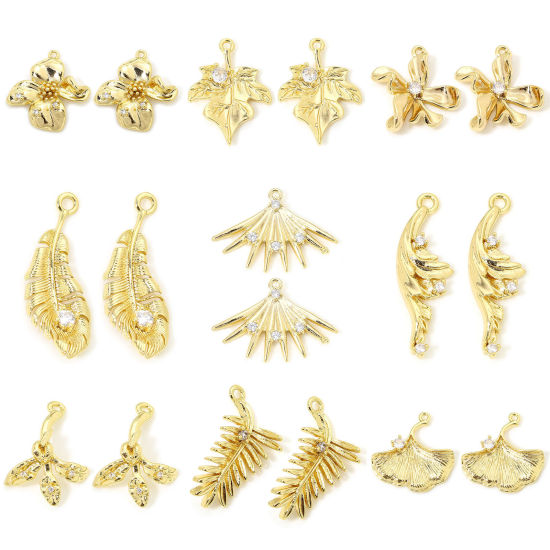 Picture of 2 PCs Eco-friendly Brass Charms 18K Gold Plated Flower Leaf Clear Cubic Zirconia