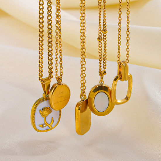 Immagine di 1 Pz Placcatura Sottovuoto Ecologica Semplice & Casual Elegante Placcato Oro 18K 304 Acciaio Inossidabile Rollo Catena Rettangolo Messaggio " GOOD LUCK " Collana con Ciondolo Per Donne