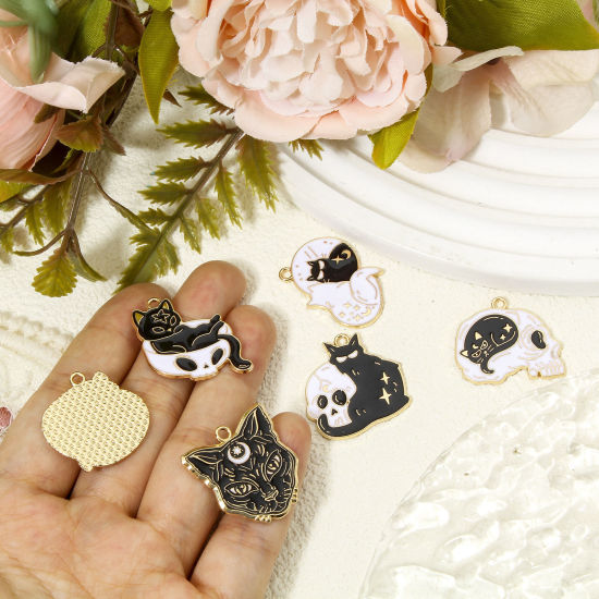 Picture of Zinc Based Alloy Halloween Charms Gold Plated Black & White Skeleton Skull Cat Enamel