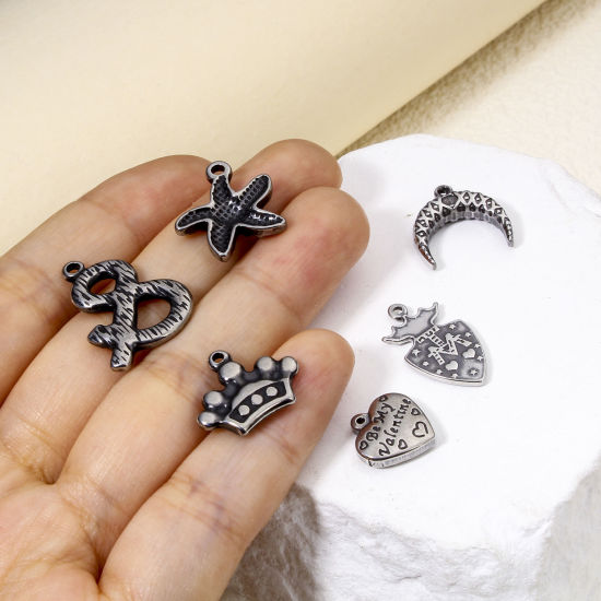 Image de Eco-friendly 304 Stainless Steel Retro Charms Gunmetal Crown