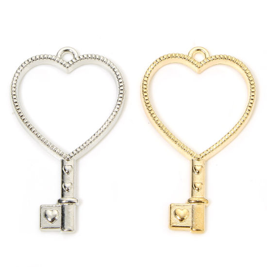 10 PCs Zinc Based Alloy Valentine's Day Pendants Multicolor Key Heart 4.2cm x 2.5cm の画像