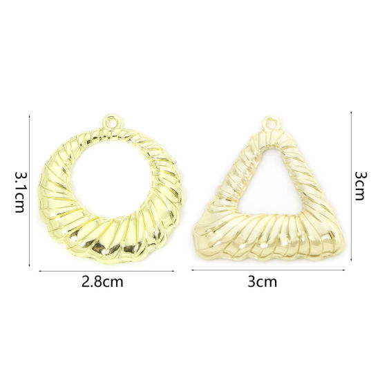 Picture of Zinc Based Alloy Geometric Pendants Gold Plated Texture Hollow