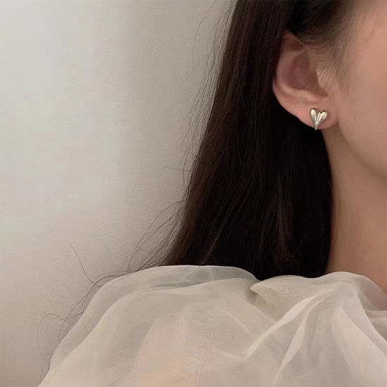 Immagine di 1 Paio Placcatura Sottovuoto Semplice & Casual San Valentino Multicolore 304 Acciaio Inossidabile Cuore Liscio Orecchini a Perno Per Donne San Valentino