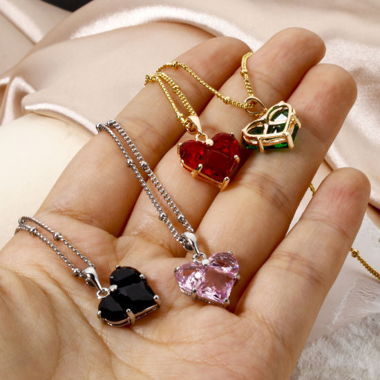 Image de 1 Pièce Collier à Pendentif Chaîne Maille Bille La Saint Valentin en Laiton & Zirconia Cubique Respectueux de la Nature À la Mode Plaqué Or Véritable Multicolore Cœur Pour Femmes Engagement
