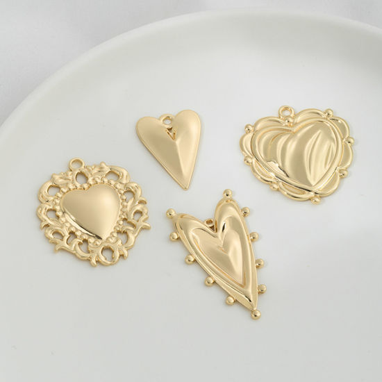 Image de 2 Pcs Pendentifs La Saint Valentin en Laiton Respectueux de la Nature Cœur Plaqué Or Véritable