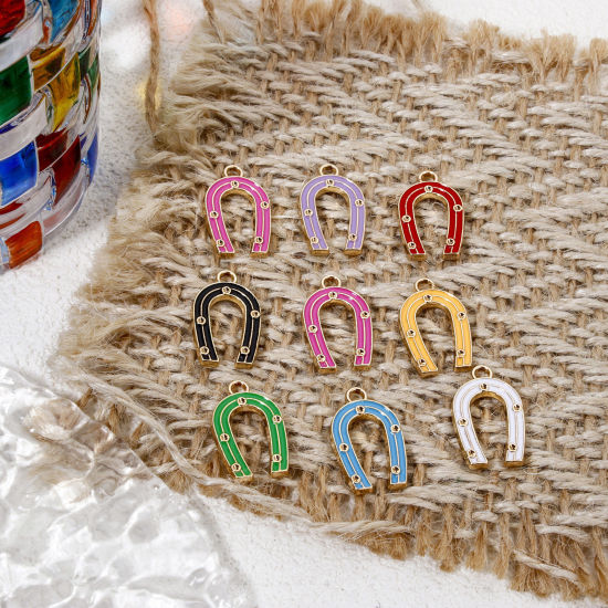Immagine di 10 Pz Lega di Zinco Cowboy dell'Ovest Ciondoli Oro Placcato Multicolore Ferro di Cavallo Smalto 21mm x 13mm