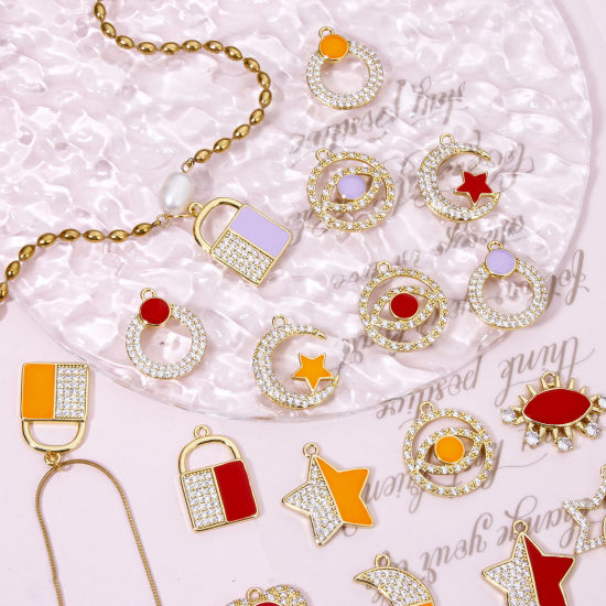 Immagine di 1 Pz Ecologico Ottone Micro Intarsio Ciondoli Luna 18K Vero Oro Placcato Serratura Smalto Trasparente Cubic Zirconiae