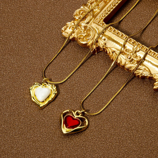 Image de 1 Pièce Breloques La Saint Valentin en Laiton Respectueux de la Nature Cœur Plaqué Or Véritable 18K Émail