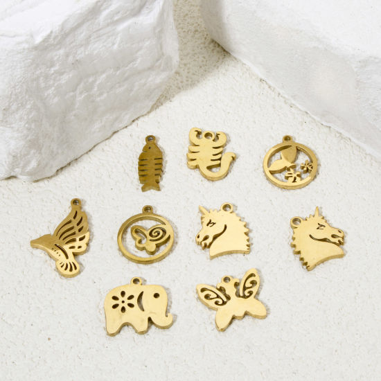 Picture of Vacuum Plating 304 Stainless Steel Cut Out Charms 18K Gold Plated Double-sided Polishing