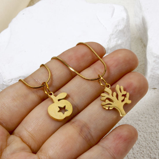 Picture of Vacuum Plating 304 Stainless Steel Cut Out Charms 18K Gold Plated Double-sided Polishing