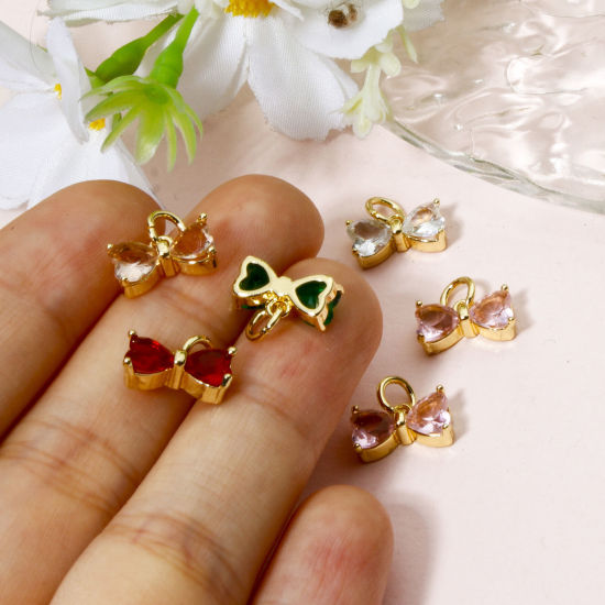 Image de 2 Pcs Breloques Vêtements en Laiton & Verre Plaqué Or Véritable Multicolore Nœuds Papillon 11mm x 10mm
