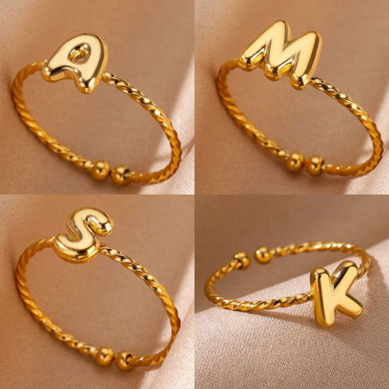 Immagine di 1 Pz Placcatura Sottovuoto Semplice & Casual Semplice Placcato Oro 18K 304 Acciaio Inossidabile Aperto Regolabile Intrecciato Messaggio " A-Z " Anello Per Donne Festa della Mamma