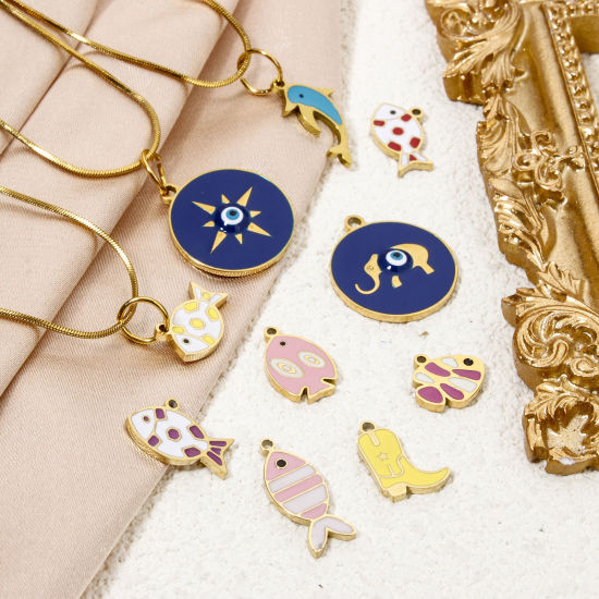 Bild von 2 Stück Vakuumbeschichtung 304 Edelstahl Ozean Schmuck Charms Fisch Vergoldet Bunt Emaille