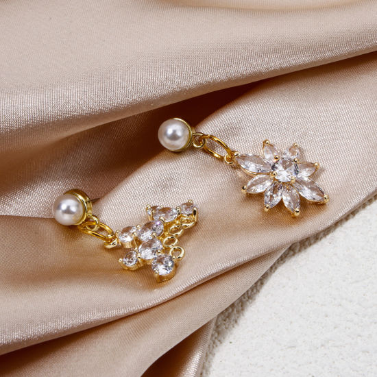 Image de 1 Pièce Breloques en Laiton Respectueux de la Nature Fleur Plaqué Or Véritable à Strass Transparent