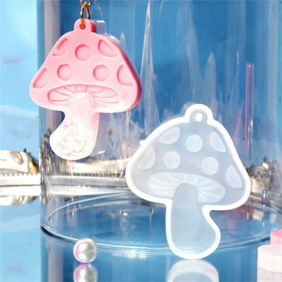 Picture of Silicone Resin Mold For Keychain Necklace Earring Pendant Jewelry DIY Making White