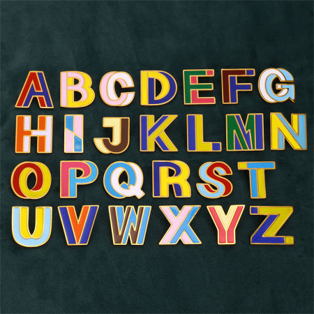 1 ШТ вакуумное покрытие 304 Нержавеющая Сталь Основы для Брошей Позолоченный прописная буква С Эмалью Сообщение " A-Z " 33мм x 34мм