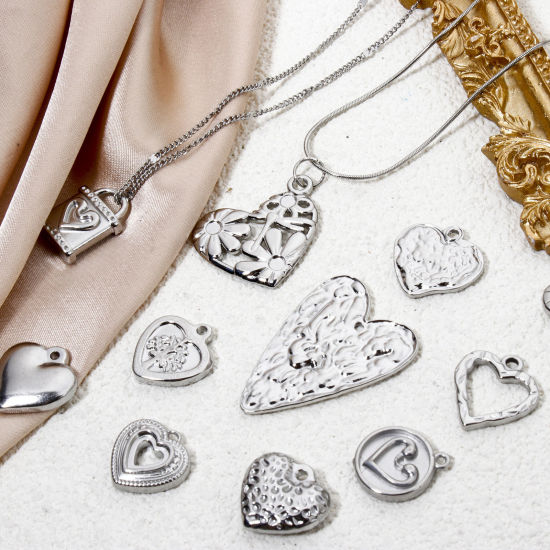 Picture of 304 Stainless Steel Valentine's Day Charmes Silver Tone Heart