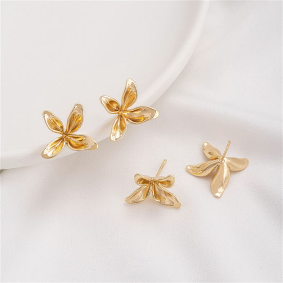 Picture of Eco-friendly Stylish 14K Real Gold Plated Brass & Sterling Silver Flower Ear Post Stud Earrings For Women