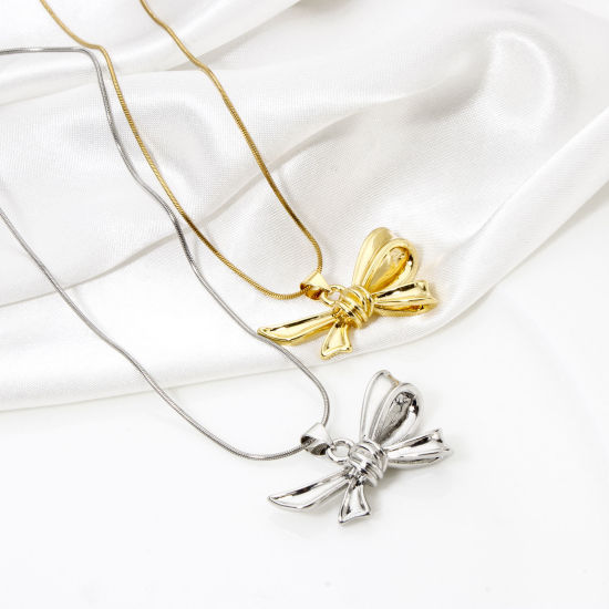 Picture of 1 Piece Eco-friendly Brass Clothes Pendants Real Gold Plated Bowknot