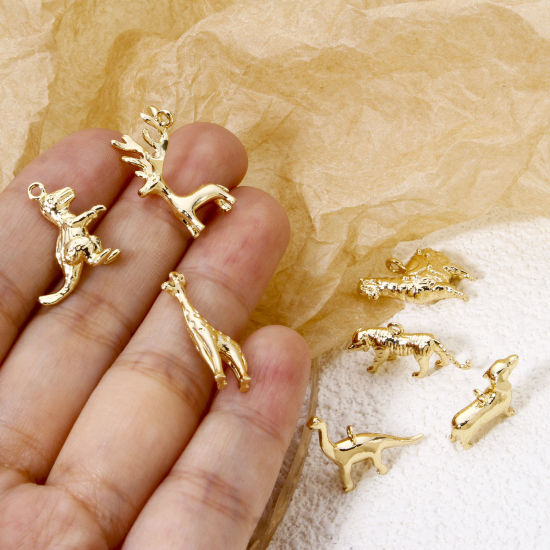 Image de 2 Pcs Breloques en Laiton Animal Plaqué Or 18K 3D