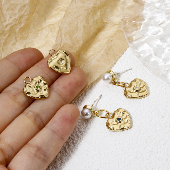 Изображение 1 ШТ Экологически чистое вакуумное покрытие 304 Нержавеющая Сталь День святого Валентина Подвески Сердце 14K настоящее золото с покрытием Серия Молотока Разноцветный Горный Хрусталь 16.5мм x 14мм