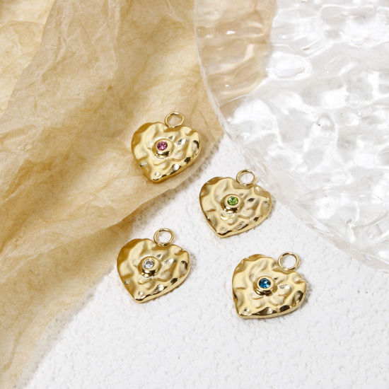 Изображение 1 ШТ Экологически чистое вакуумное покрытие 304 Нержавеющая Сталь День святого Валентина Подвески Сердце 14K настоящее золото с покрытием Серия Молотока Разноцветный Горный Хрусталь 16.5мм x 14мм