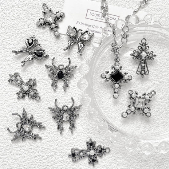 Picture of Zinc Based Alloy Gothic Charms Gunmetal Butterfly Animal Cross Clear Rhinestone