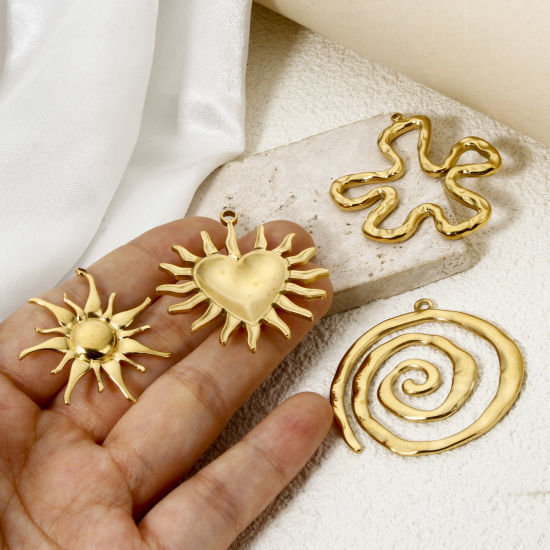 Image de 1 Pièce Pendentifs en 304 Acier Inoxydable Placage Sous Vide Écologique Galaxie Soleil Plaqué Or Véritable 18K Lune