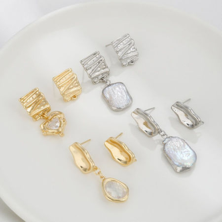 Brass Ear Post Stud Earring For DIY Jewelry Making Accessories Real Gold Plated Texture With Loop