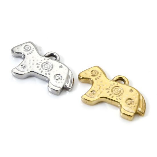 2 個 エコフレンドリー PVD真空メッキ 304ステンレス鋼 チャーム 馬 多色 渦巻き状 18.5mm x 11mm、 の画像