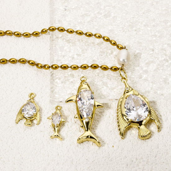 Bild von Umweltfreundlich Messing Ozean Schmuck Anhänger 18K Echtgold plattiert Fisch Klar Kubischer Zirkon