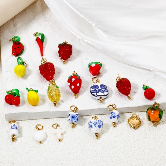 Image de 1 Pièce Breloques en 304 Acier Inoxydable & Lampwork Placage Sous Vide Écologique Collection Végétale Fraises Plaqué Or Véritable 18K Multicolore Piment 3D