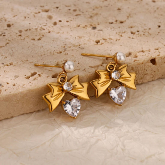 Image de 1 Paire Boucles d'Oreilles Puces en 304 Acier Inoxydable & Strass Revêtement sous Vide PVD Respectueux de l'Environnement À la Mode Nœuds Papillon Plaqué Or 18K Imitation Perles La Saint-Valentin Pour Femmes 15mm x 17mm