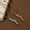 Image de 2 Pcs Breloques Collection Végétale Respectueux de la Nature en Laiton Plaqué Or Véritable Piment 3D 29mm x 6mm