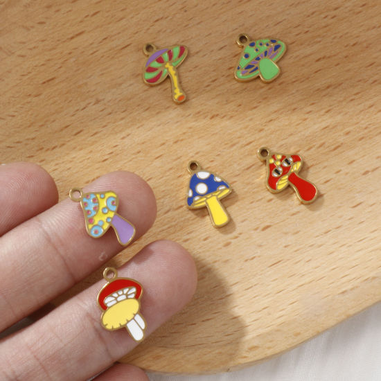 Bild von 2 PCs Eco-friendly PVD Vacuum Plating 304 Stainless Steel Charms 18K Gold Plated Mushroom Enamel