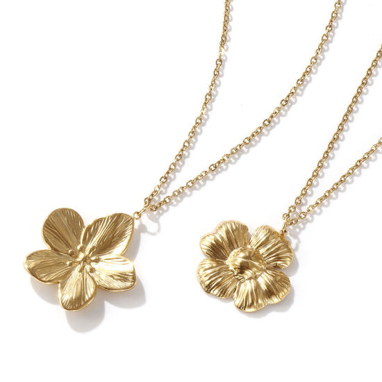 Image de 1 Pièce Collier à Pendentif Chaîne Maille Forçat Style Pastoral en 304 Acier Inoxydable Revêtement sous Vide PVD Respectueux de l'Environnement À la Mode Plaqué Or Véritable 18K Fleur Pour Femmes Cadeau 45cm + 5cm long