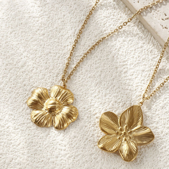 Image de 1 Pièce Collier à Pendentif Chaîne Maille Forçat Style Pastoral en 304 Acier Inoxydable Revêtement sous Vide PVD Respectueux de l'Environnement À la Mode Plaqué Or Véritable 18K Fleur Pour Femmes Cadeau 45cm + 5cm long