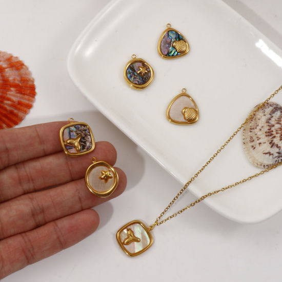 Imagen de 1 Piece Eco-friendly PVD Vacuum Plating 304 Stainless Steel & Natural Shell Charms 18K Real Gold Plated