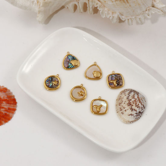 Imagen de 1 Piece Eco-friendly PVD Vacuum Plating 304 Stainless Steel & Natural Shell Charms 18K Real Gold Plated