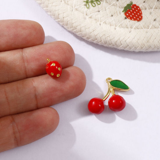 Image de 2 Pcs Breloques en Laiton Plaqué Or 18K Rouge Émail Fruits